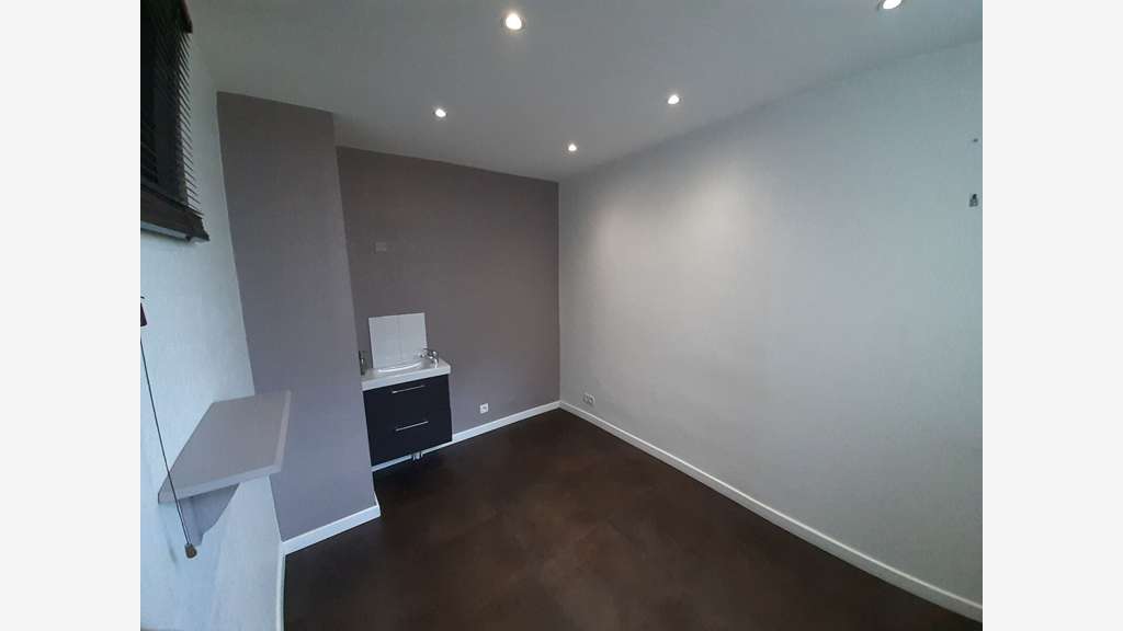 Vente local commercial 120m² Nort Sur Erdre centre
