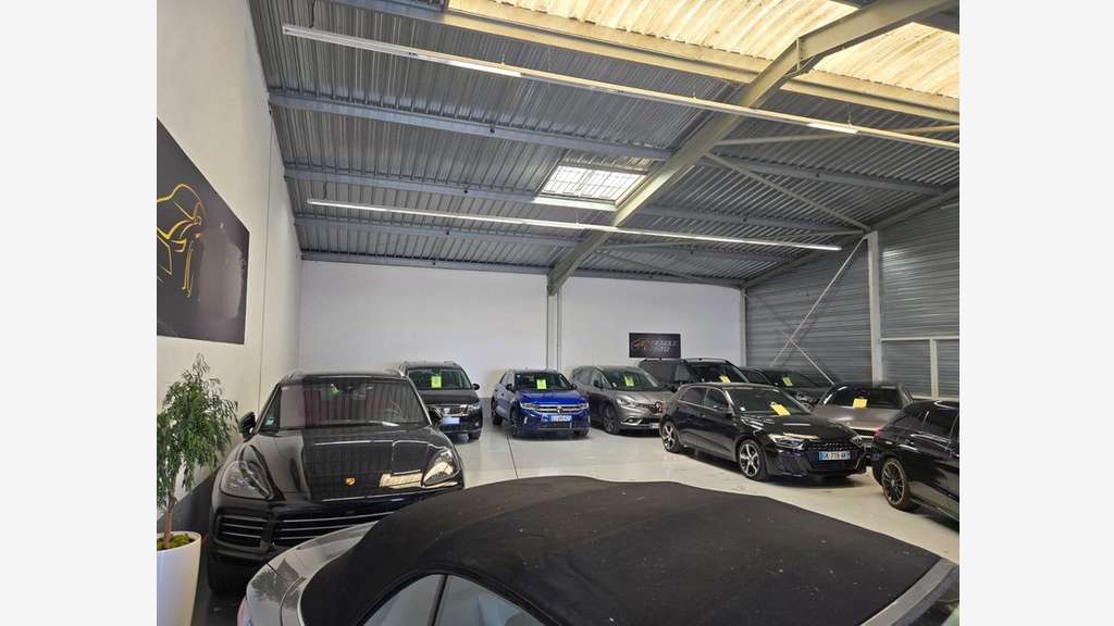 Superbe local 330m² à vendre secteur Tours Nord
