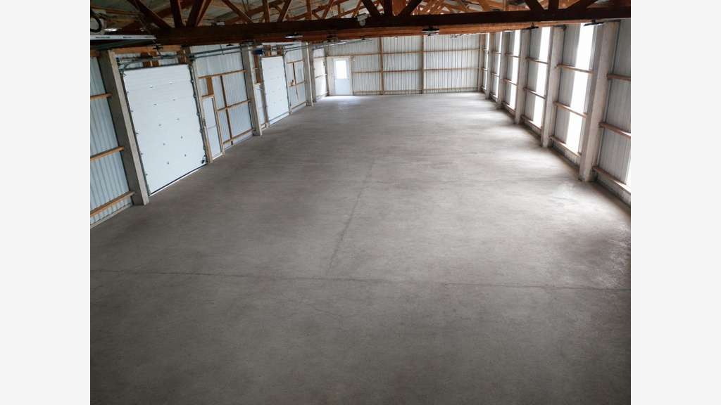 Vente local commercial 33791m² Noyal-Châtillon