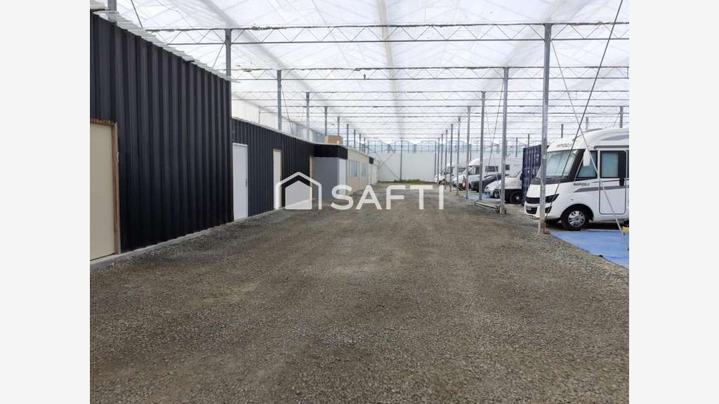 Vente local commercial 33791m² Noyal-Châtillon