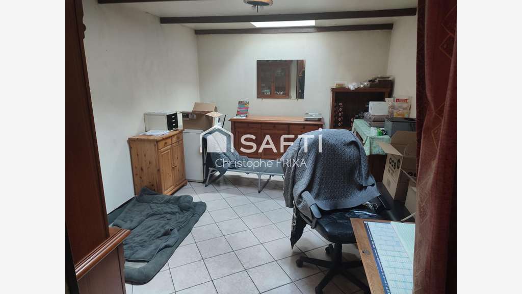 Vente immeuble à usage commercial 160m² à Oissel