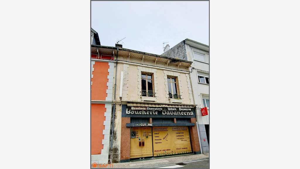 Vente local commercial 206m² centre ville Oloron