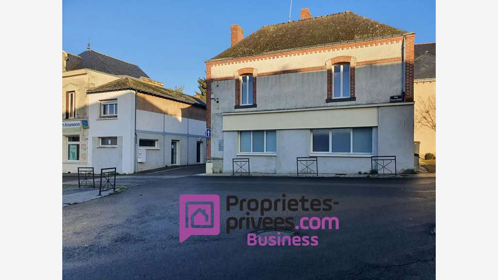 Vente immeuble 210m² rendement locatif à Combrée