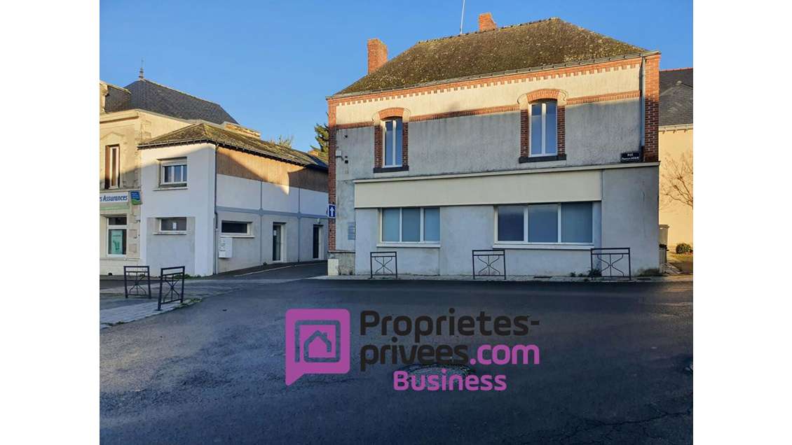 Vente immeuble 210m² rendement locatif à Combrée