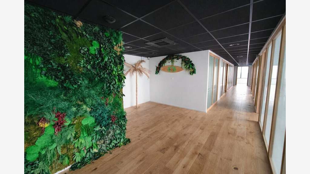 Local commercial 177m² à vendre axe passant Ondres