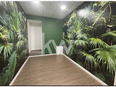 Vente local commercial de 128m² empl N°1 à Orléans