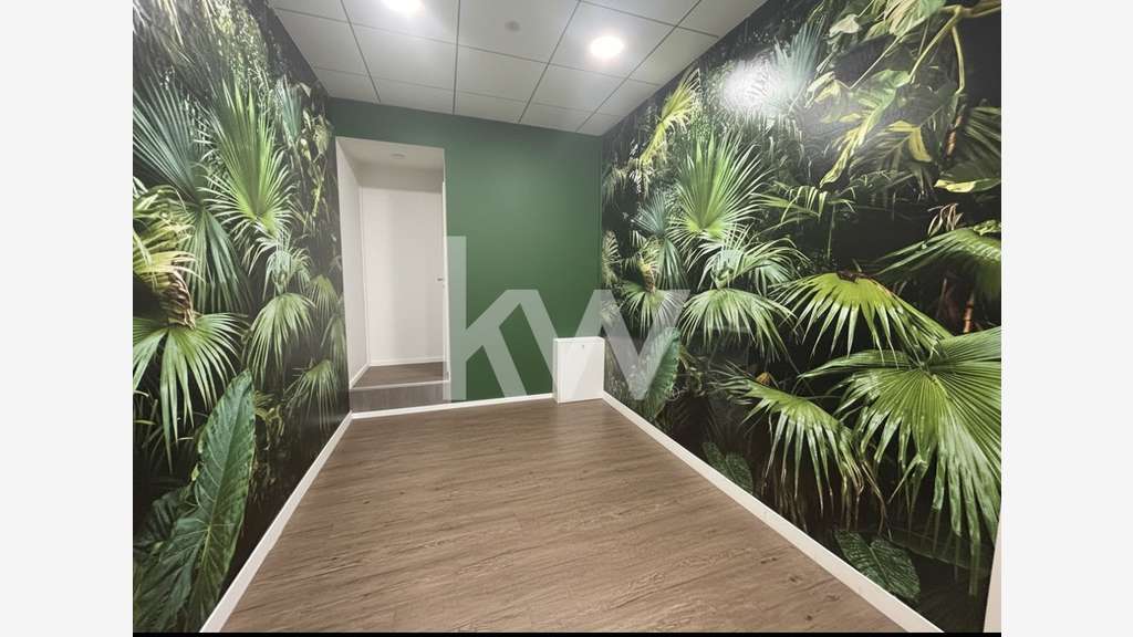Vente local commercial de 128m² empl N°1 à Orléans