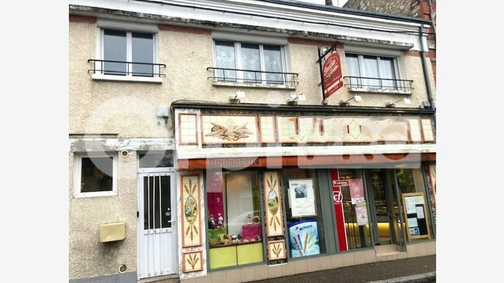 Murs commerciaux occupés