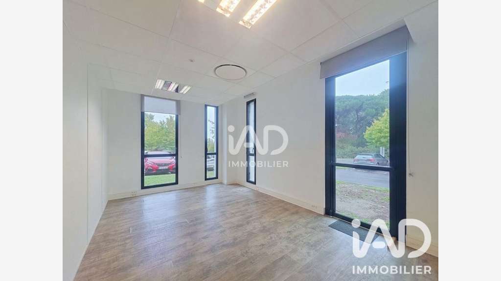Local commercial à Orvault