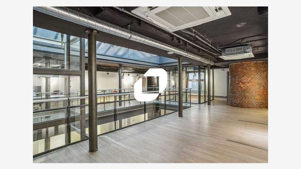 Vente Local commercial 900m² Paris