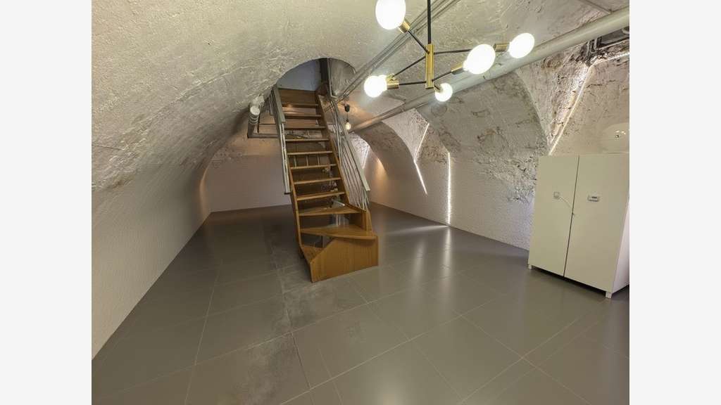 A vendre local commercial 60m² à Paris 15e