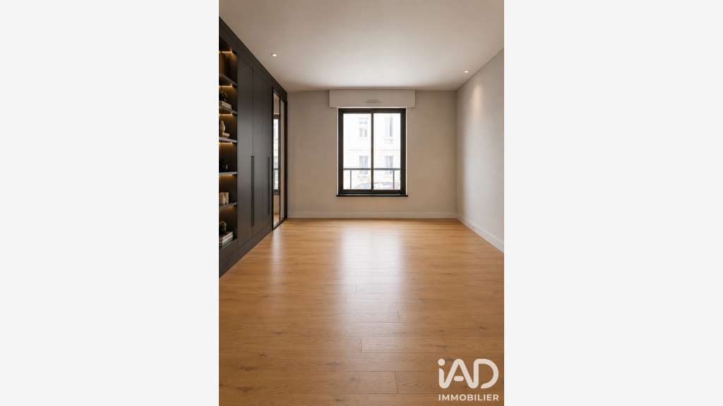 Cède local professionnel 96m² à Paris Montparnasse