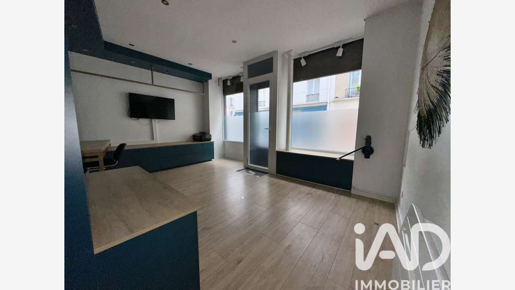 Vente local 48m² à Paris Brochant Batignolles