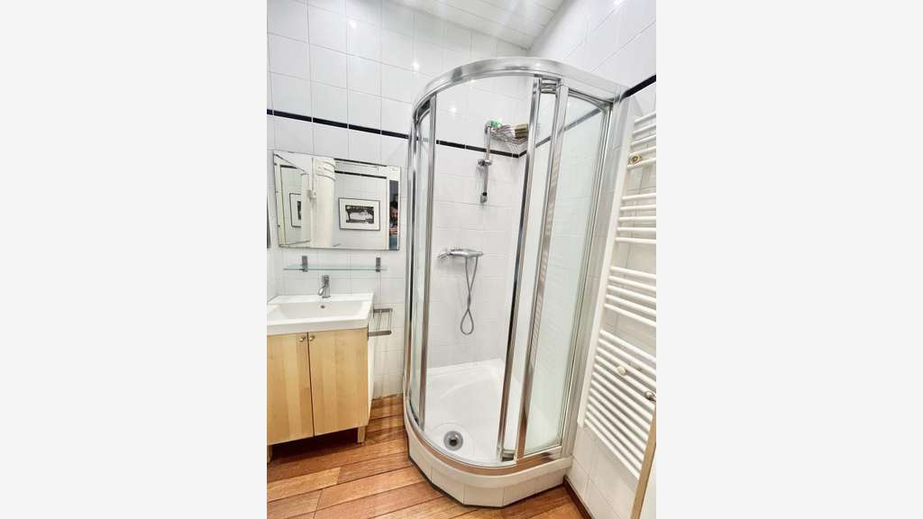 Vente local 27m² à Paris 18e Jules Joffrin