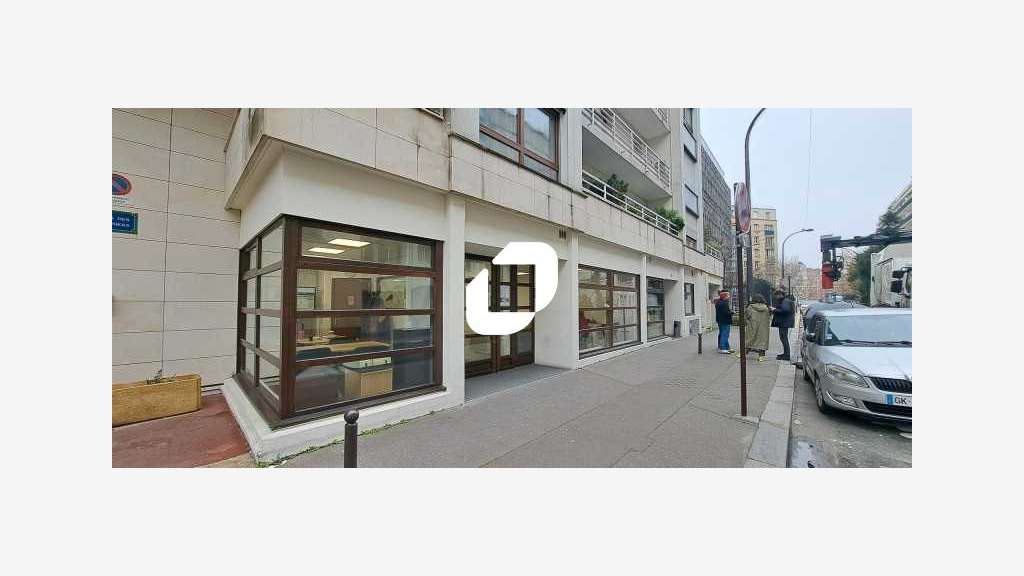 Vente Local commercial 216m² Paris