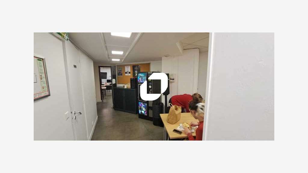 Vente Local commercial 216m² Paris