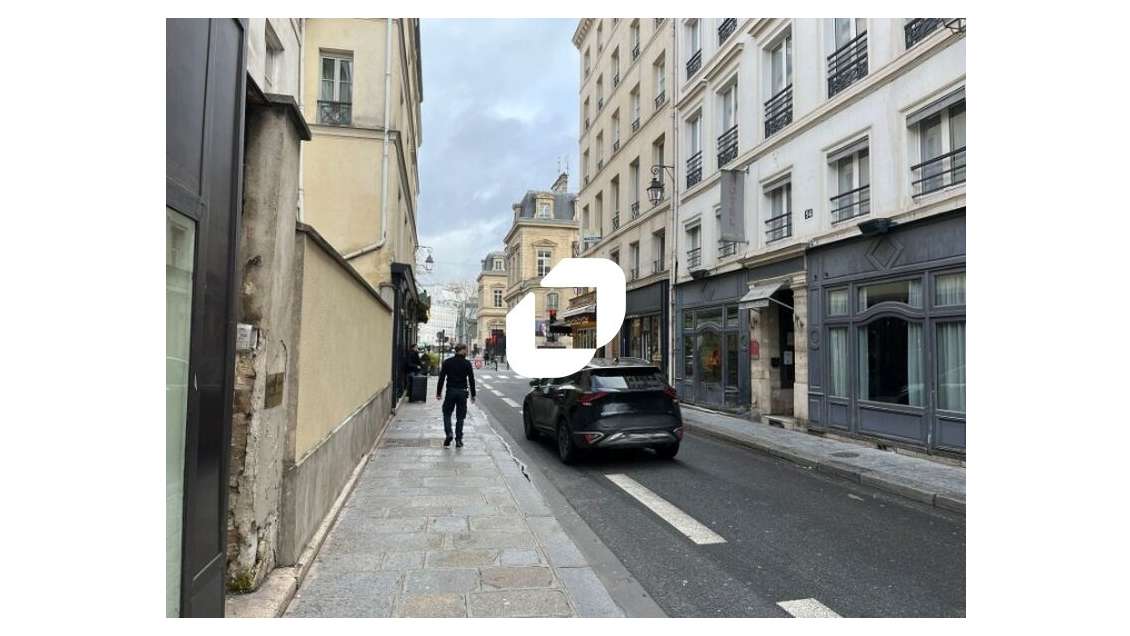 Vente Local commercial 74m² Paris