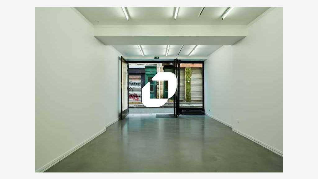 Vente Local commercial 145m² Paris
