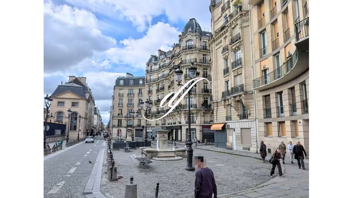 Vente local vide 49m² à Paris 5e Place Laveran