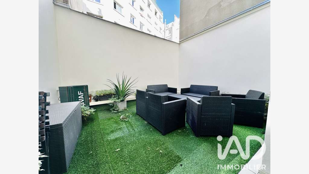 Vente local bureau commerce 74m² à Paris 75005