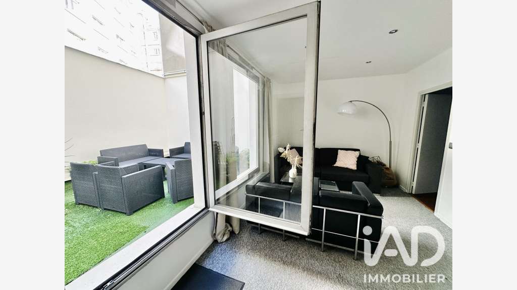 Vente local bureau commerce 74m² à Paris 75005