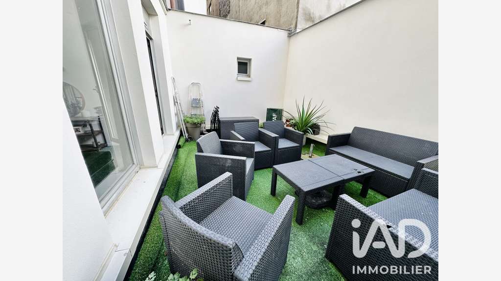Vente local bureau commerce 74m² à Paris 75005