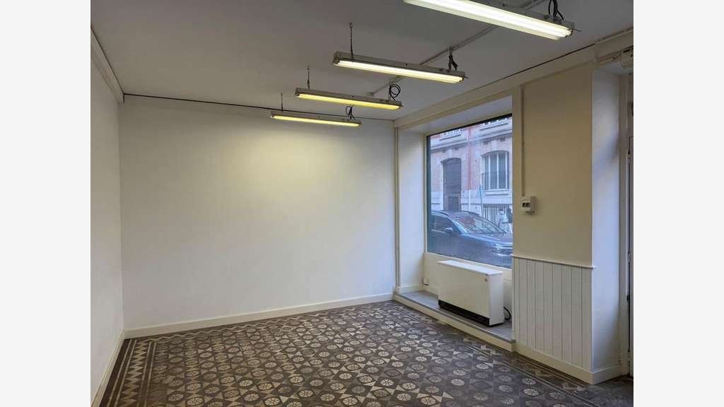 Murs libres 57m² à vendre emplt de choix à Paris