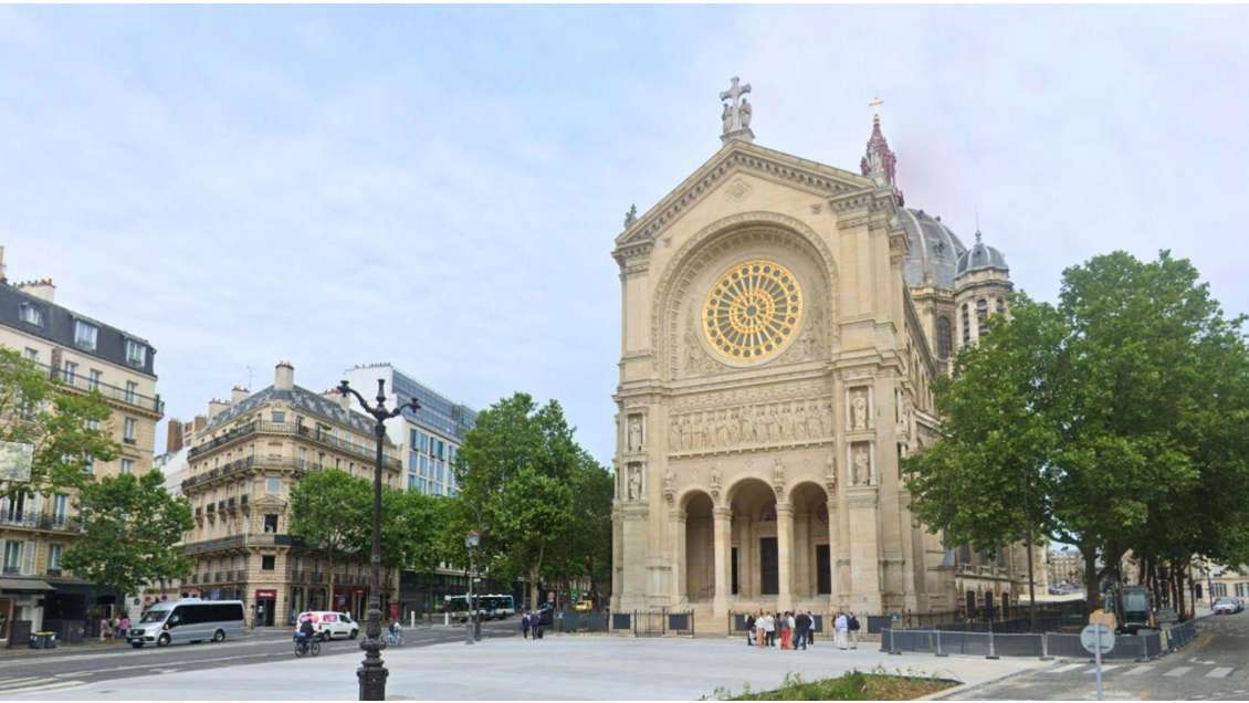 Vente droit au bail 77m² à Paris 8e Saint-Augustin