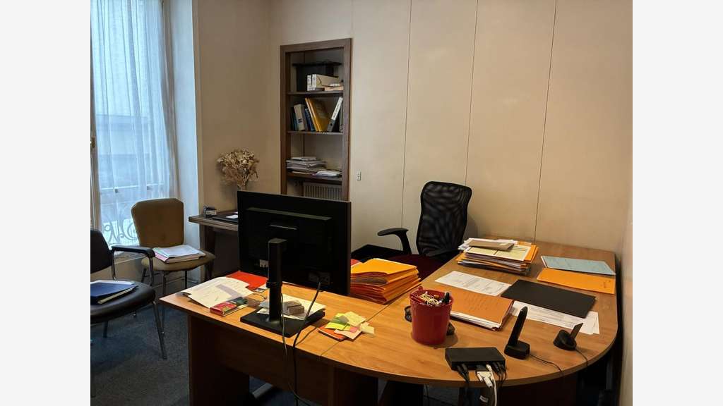Vente bureaux de caractère à Paris 9e Lafayette
