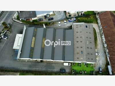 A vendre espace commercial 1500m² à Pau Nord