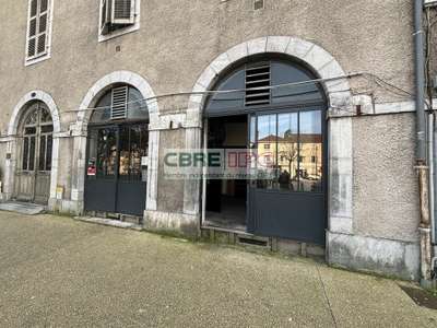 Vente local 85m² à Pau centre Place Foirail