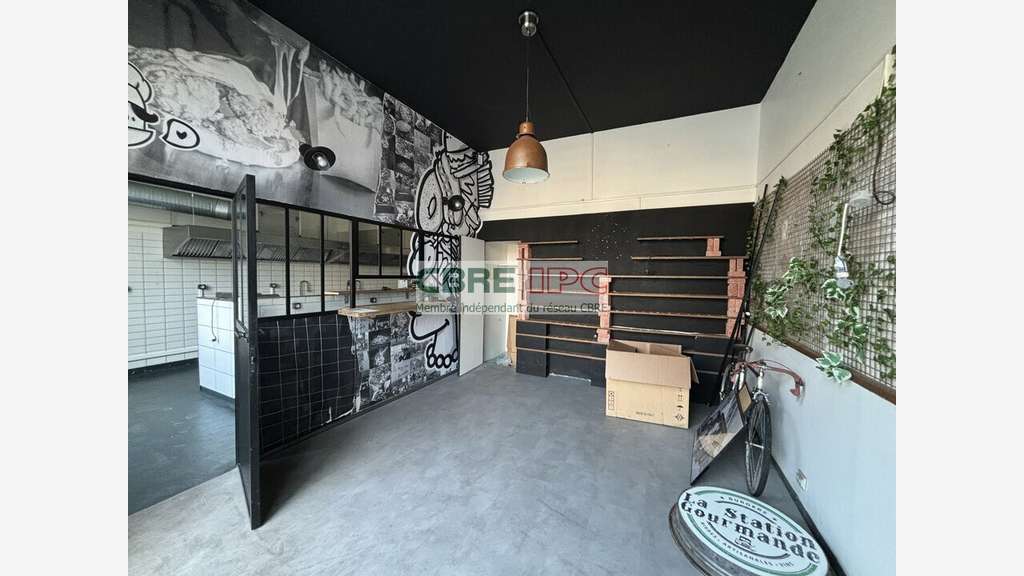 Vente local 85m² à Pau centre Place Foirail