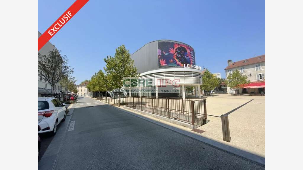 VENTE - MURS OCCUPES - REF : 8521JF