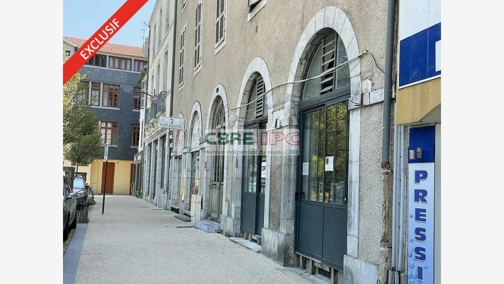 VENTE - MURS OCCUPES - REF : 8521JF