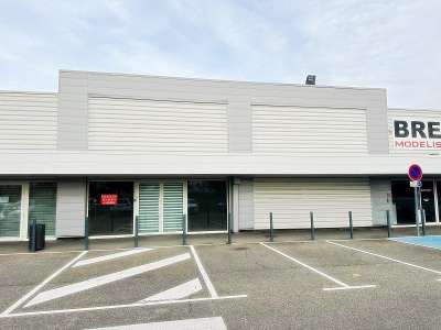 Vente Locaux commerciaux - Boutiques à Peipin
