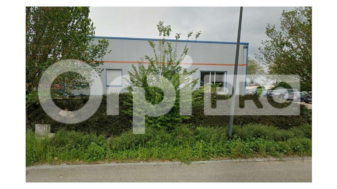 LOCAL COMMERCIAL à vendre dans le 01