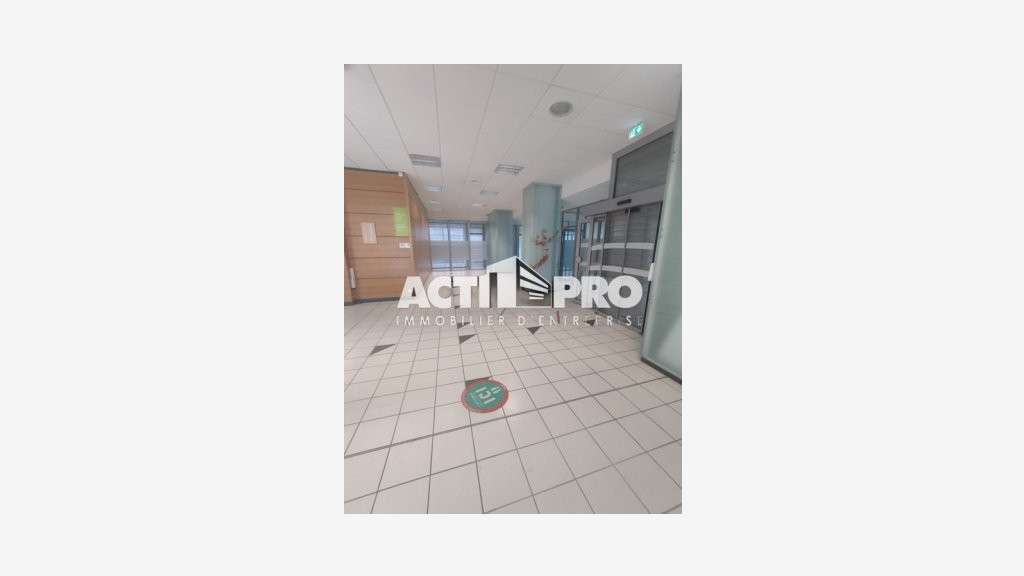 Vente agence / bureaux 542 m² à Perpignan