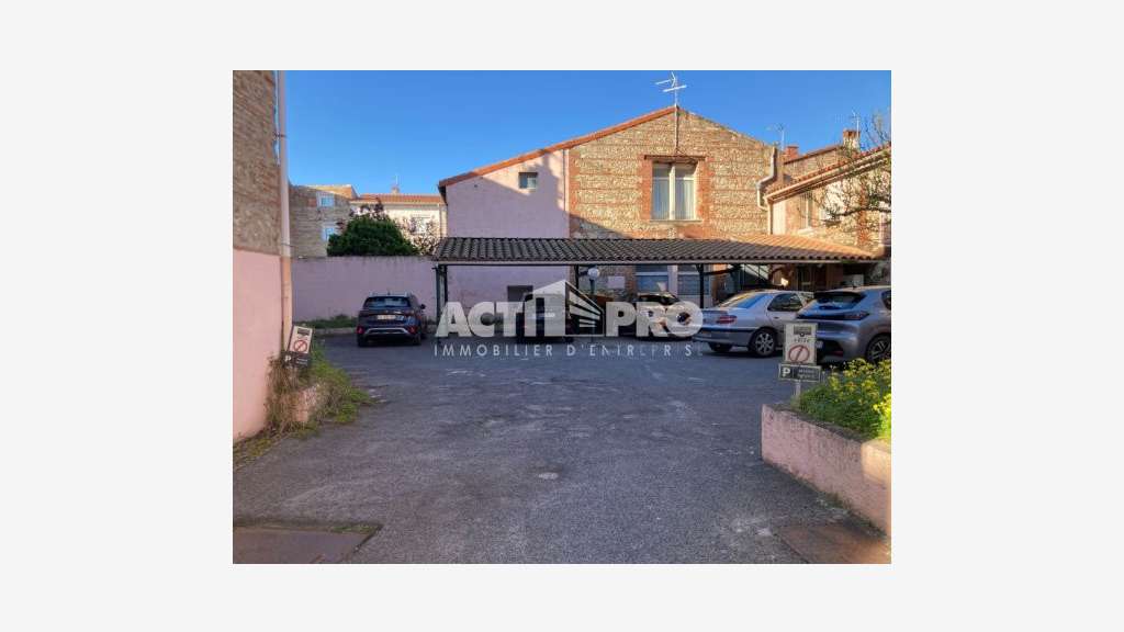 Vente local d'activité 340m² à Perpignan