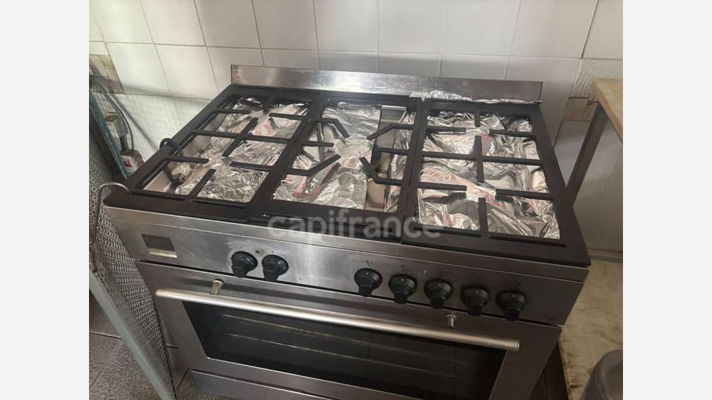 Murs commerciaux de 51m² à vendre à Perpignan (66)