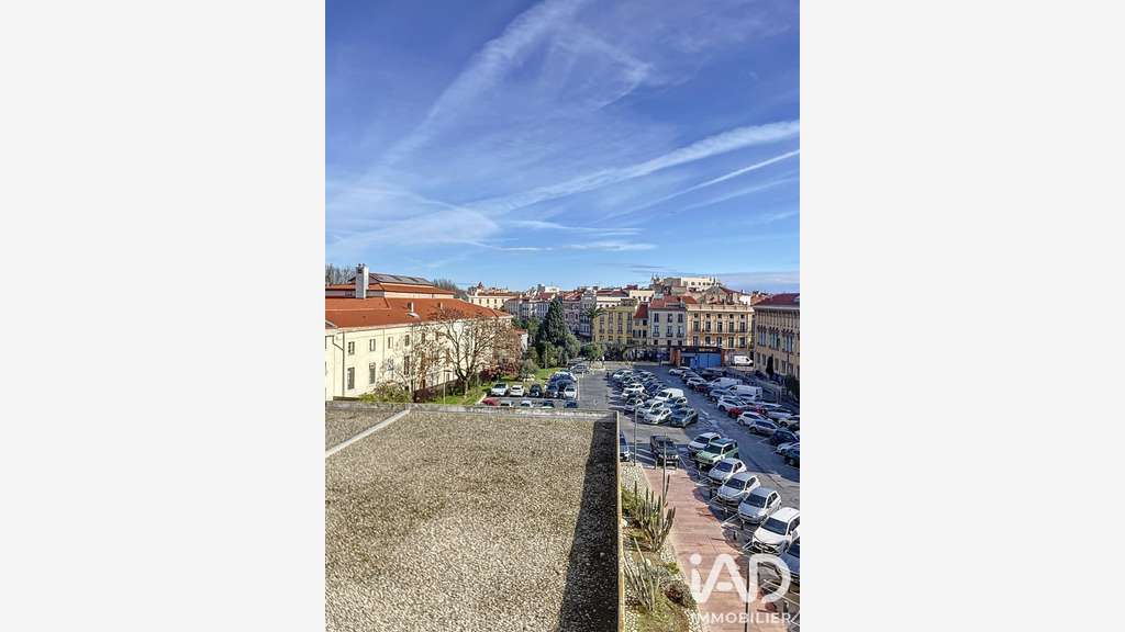 Vente bureaux appart de 75m² + parking à Perpignan