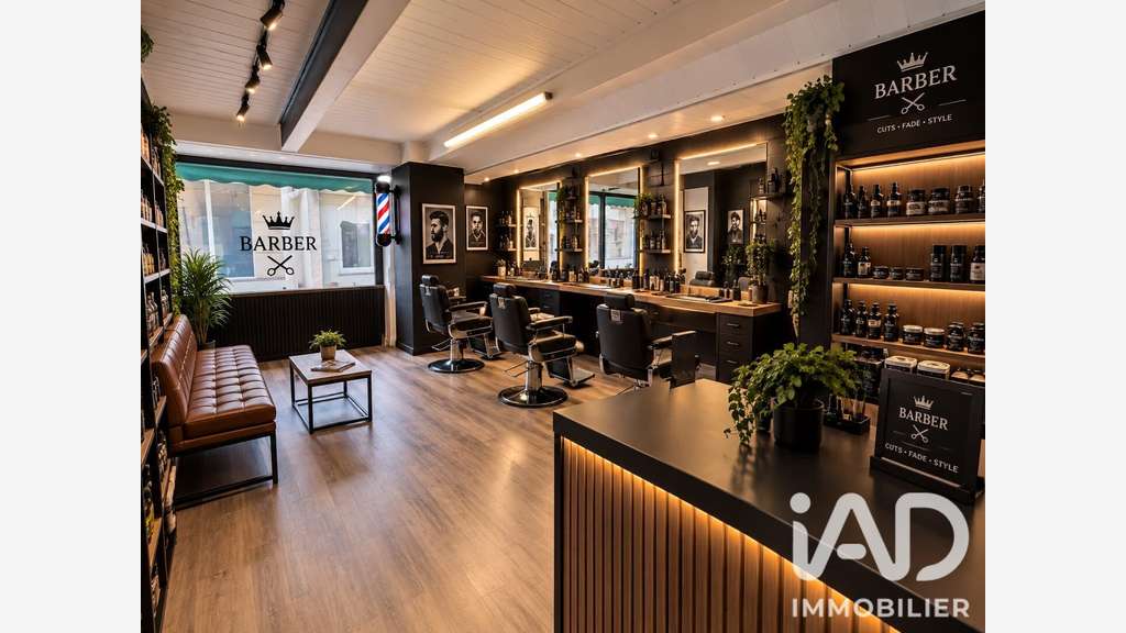 Vente local commercial de 47m² à Peymeinade centre