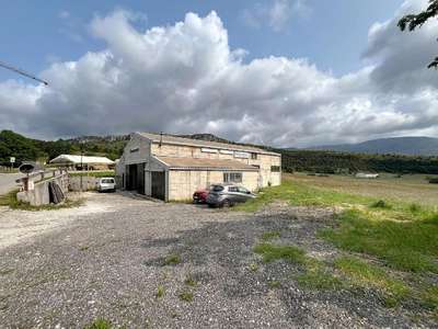 Vente Locaux commerciaux - Boutiques à Peyroules