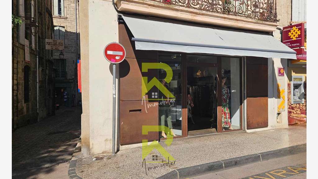 Droit au bail local commercial 45m² Pézenas centre