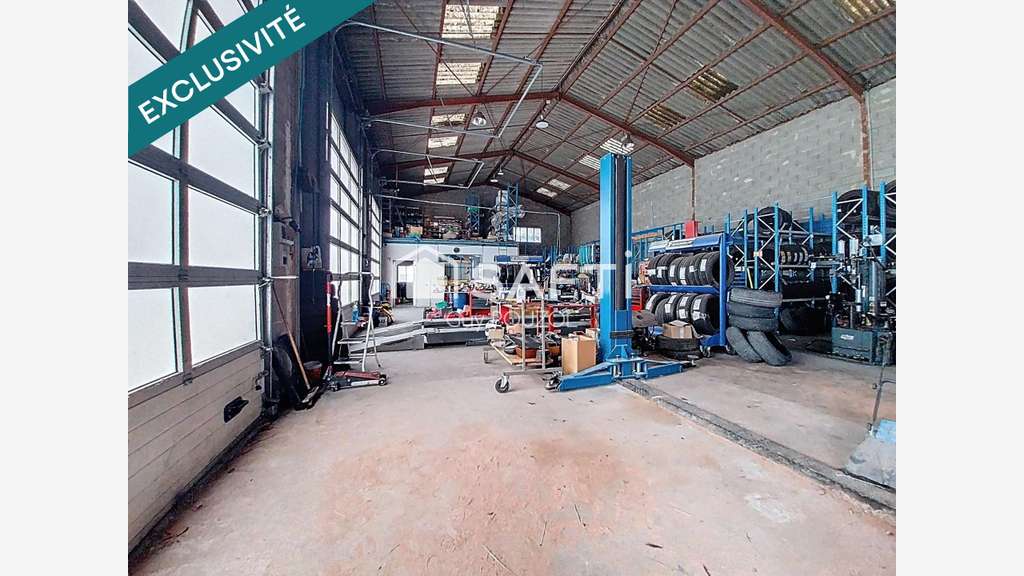 Murs commerciaux 300m² toute activité Pierrelatte