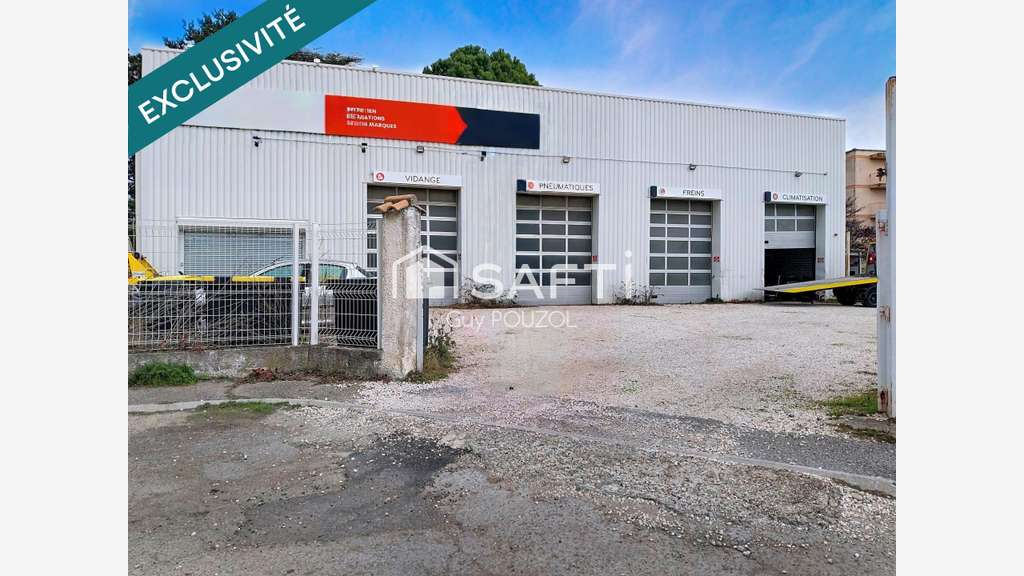 Murs commerciaux 300m² toute activité Pierrelatte