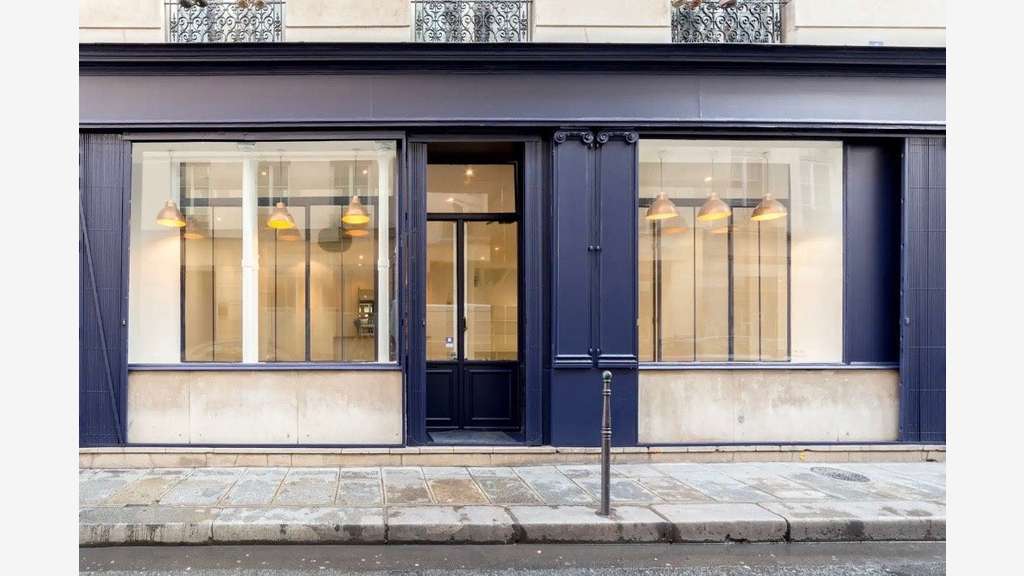 À VENDRE LOCAL COMMERCIAL OU PROFESSIONNEL PLE