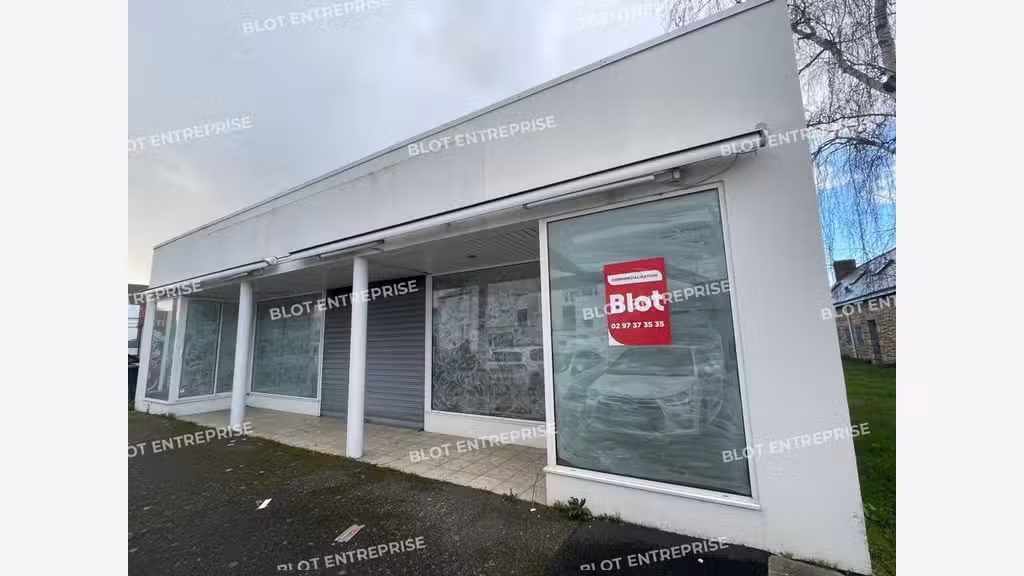 A vendre local commercial 265m² à Ploemeur centre