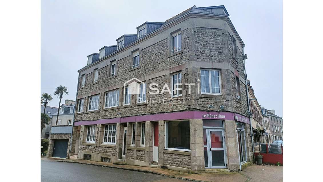 Vente local commercial 227m² au cœur de Plomodiern