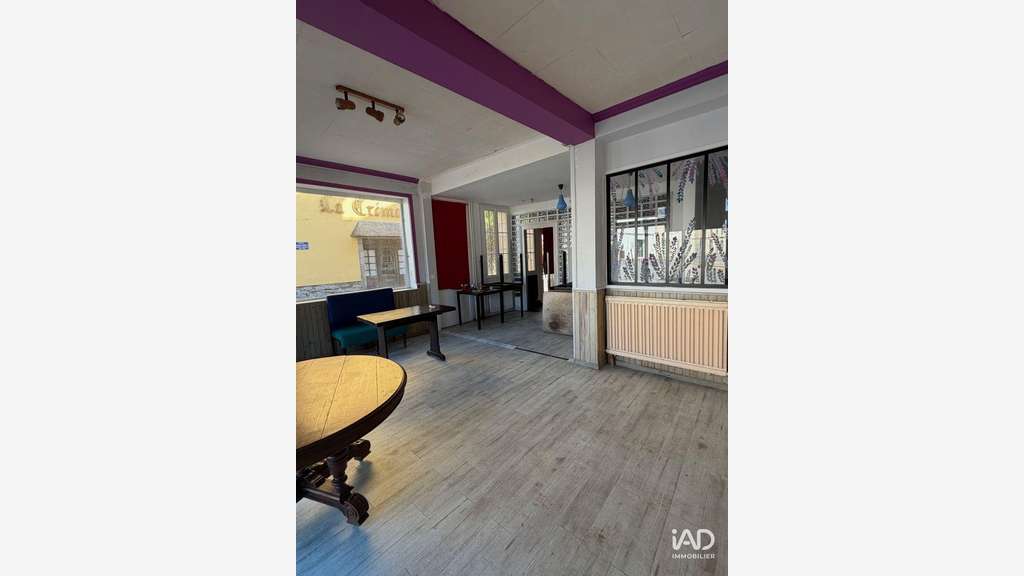 Vente local commercial 240m² à Plomodiern