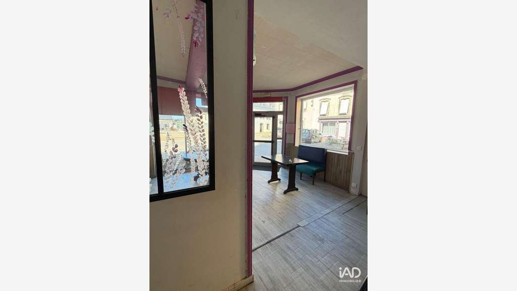 Vente local commercial 240m² à Plomodiern